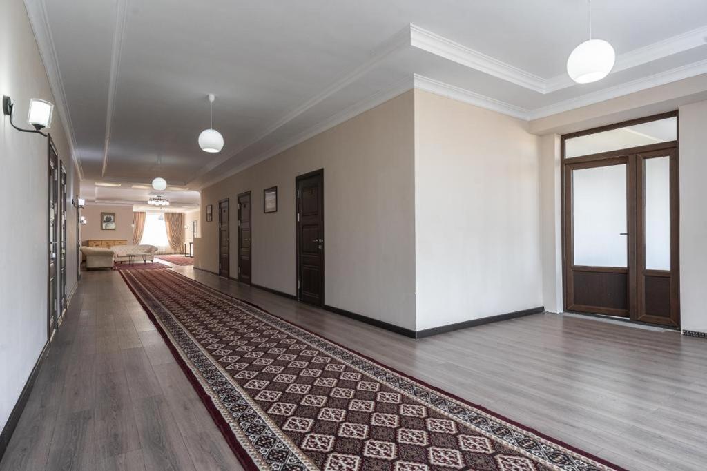 Muras Hotel קראקול מראה חיצוני תמונה