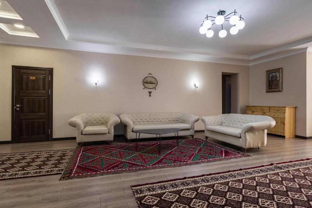 Muras Hotel קראקול מראה חיצוני תמונה