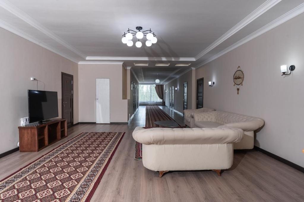 Muras Hotel קראקול מראה חיצוני תמונה